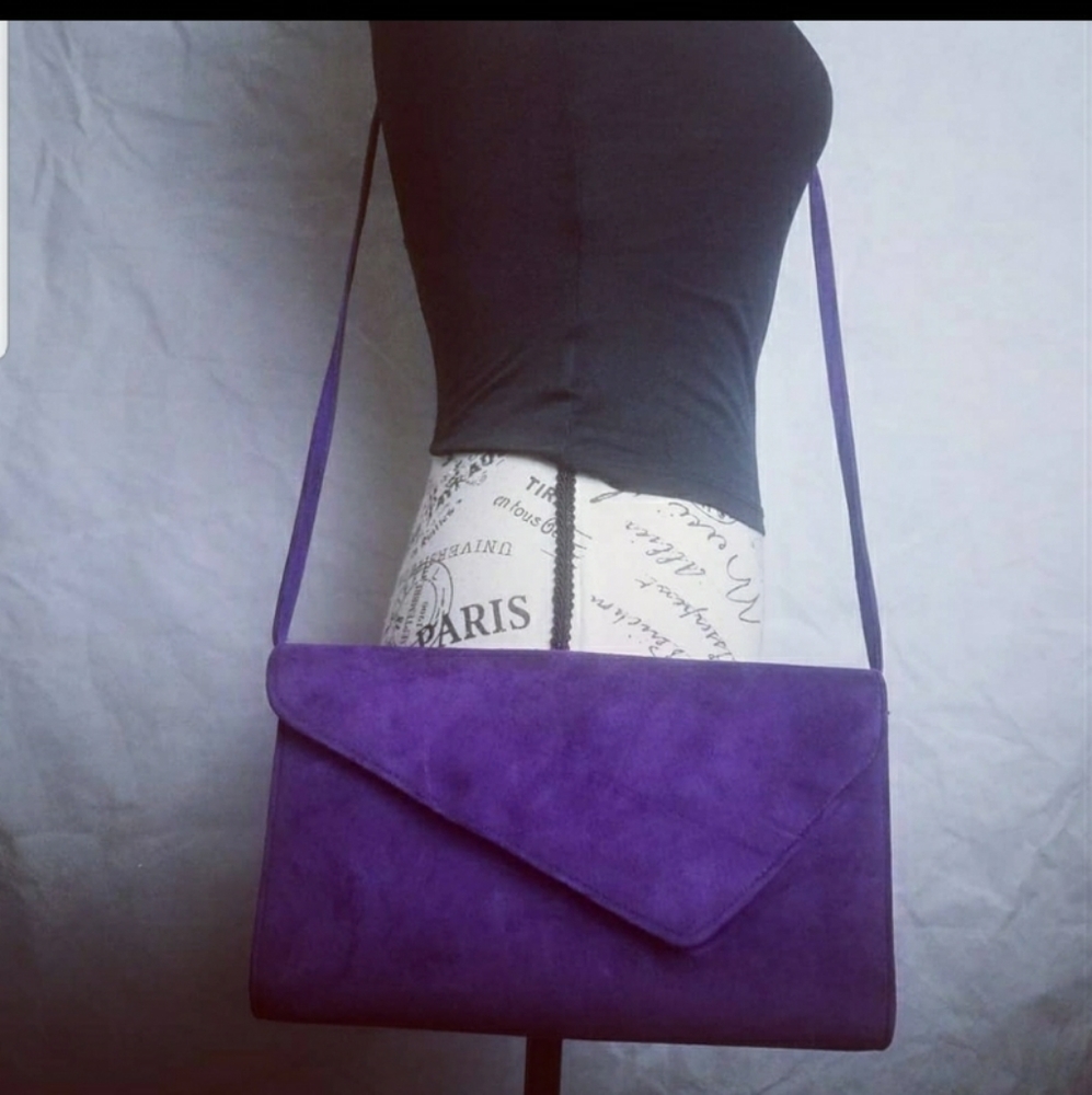 3/$10 Vintage Crossbody Purses